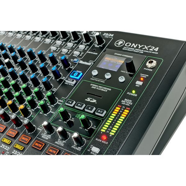 Мікшерний пульт MACKIE ONYX24