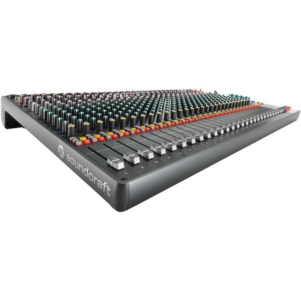 Мікшерний пульт SOUNDCRAFT Signature Plus 32
