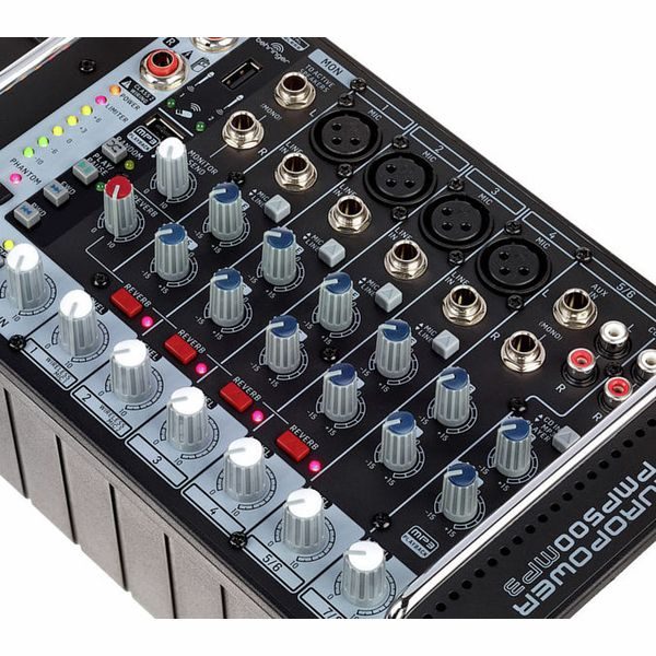 Мікшерний пульт з підсилювачем BEHRINGER PMP500MP3