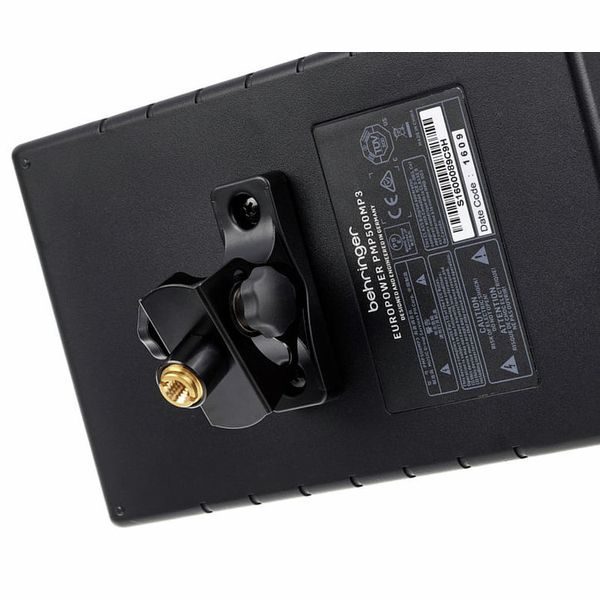 Мікшерний пульт з підсилювачем BEHRINGER PMP500MP3