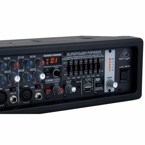 Мікшерний пульт з підсилювачем BEHRINGER PMP550M