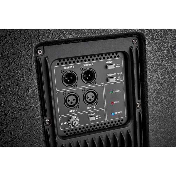 Активний сабвуфер BEHRINGER DR18SUB