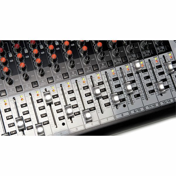 Мікшерний пульт BEHRINGER XENYX QX2442USB