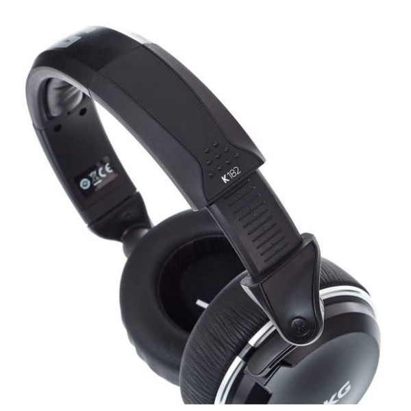 Навушники AKG K182
