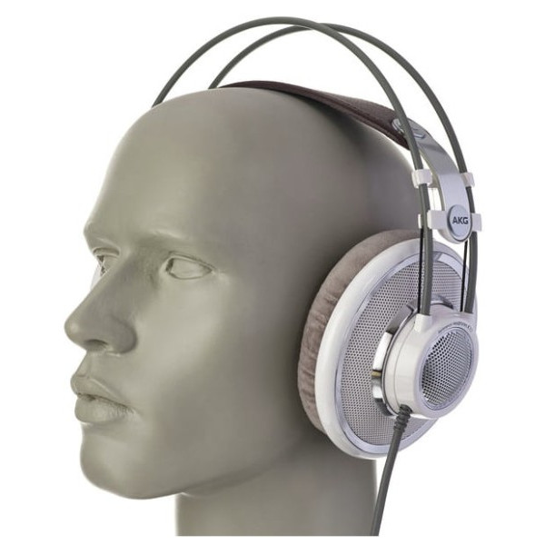 Навушники AKG K701