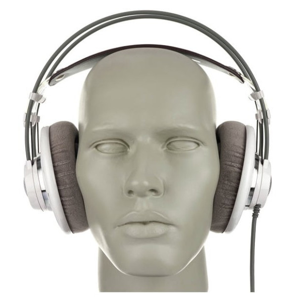 Навушники AKG K701