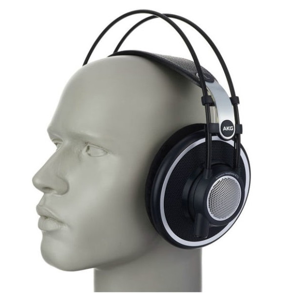 Навушники AKG K702