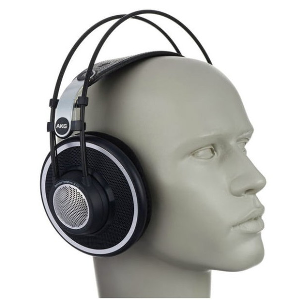 Навушники AKG K702