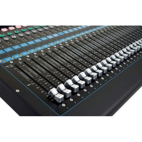 Цифровий мікшерний пульт ALLEN & HEATH QU-24