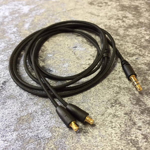 Навушники для персонального моніторингу AUDIO-TECHNICA ATH-E70
