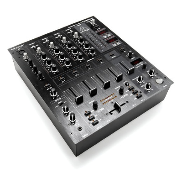 DJ мікшер BEHRINGER DJX900USB