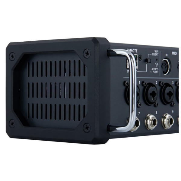 Цифровий мікшерний пульт BEHRINGER XR12