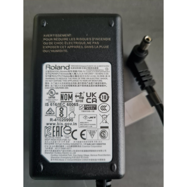 Блок живлення BOSS PSB230EU