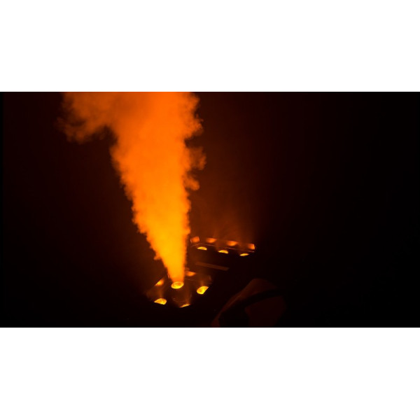 Генератор диму CHAUVET Geyser P7