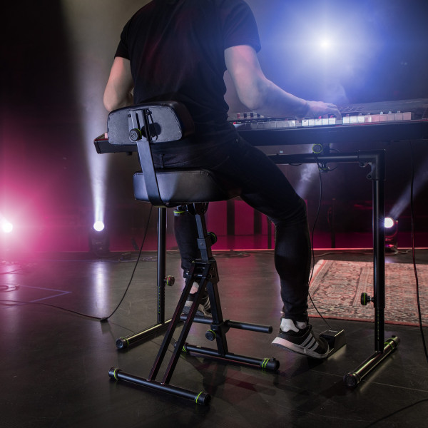 Стілець універсальний GRAVITY FM SEAT1 BR
