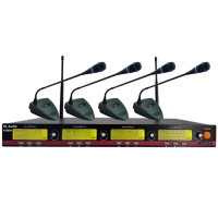 Радіосистема з 4 конференційними мікрофонами HL AUDIO K8004 Wireless Conference Microphone