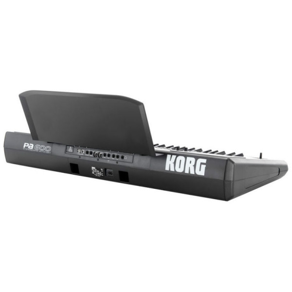 Синтезатор KORG PA600