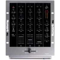 DJ мікшер NUMARK M4