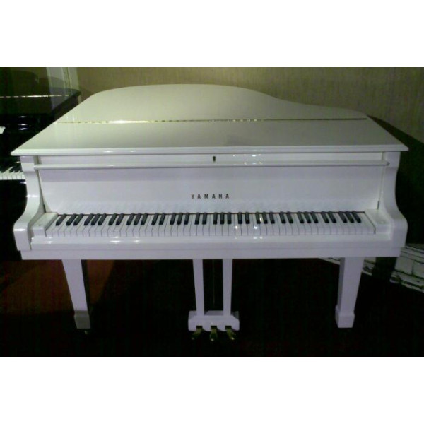 Акустичний рояль YAMAHA C1 (PWH)
