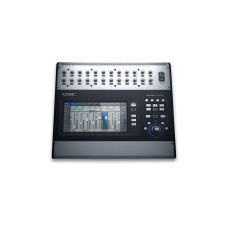 Цифровий мікшерний пульт QSC TouchMix-30 Pro
