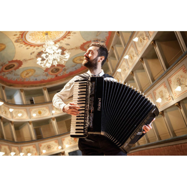 Цифровий акордеон ROLAND FR-8x BK V-Accordion