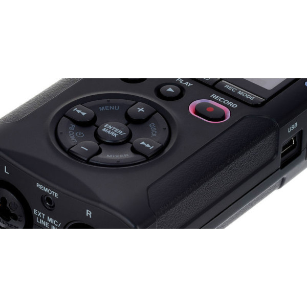 Аудіо рекордер TASCAM DR-40X