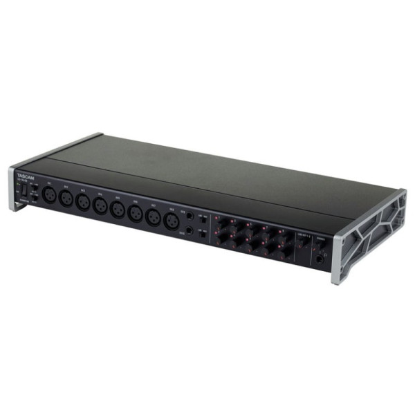 Аудіоінтерфейс TASCAM US-16x08