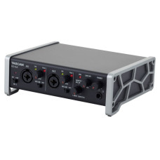 Аудіоінтерфейс TASCAM US-2x2