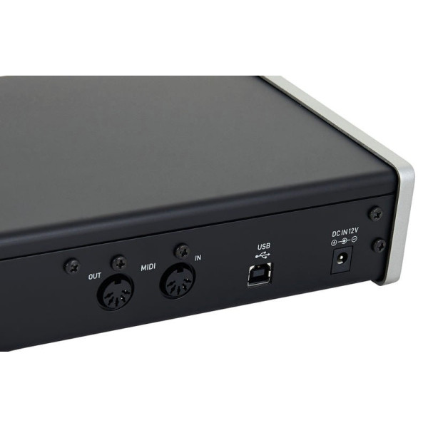 Аудіоінтерфейс TASCAM US-4x4