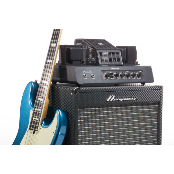Підсилювач для бас-гітари AMPEG PF-50T