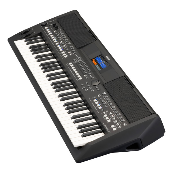  Синтезатор YAMAHA PSR-SX600