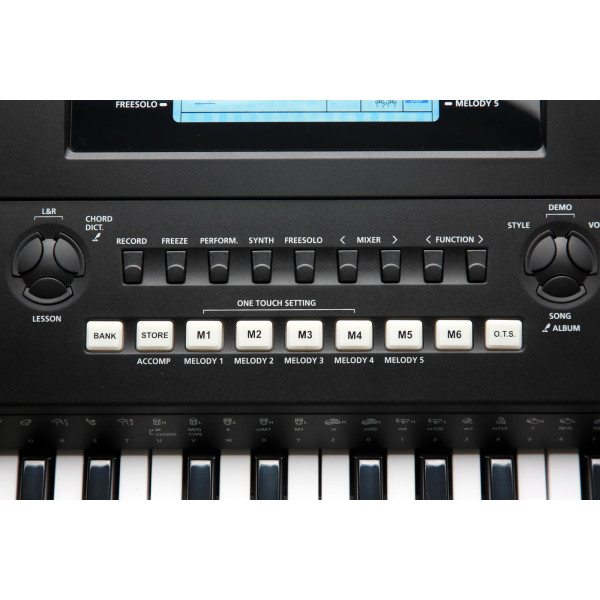 Синтезатор KURZWEIL KP300X