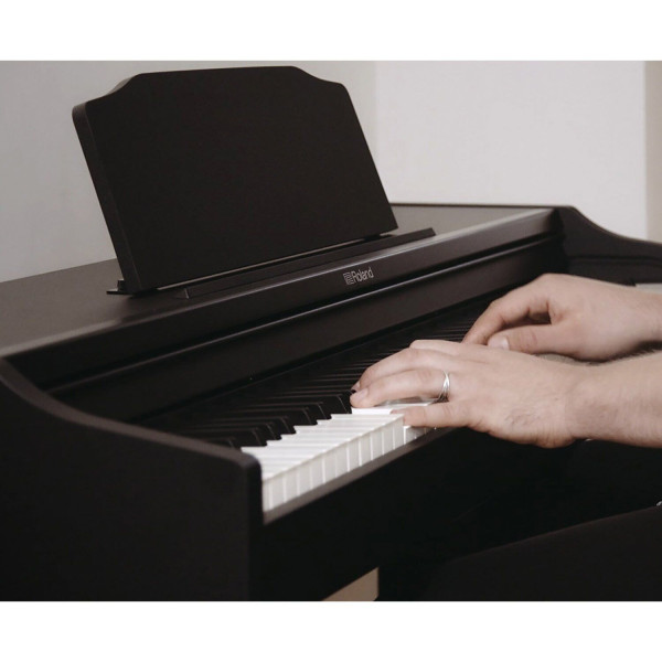 Цифрове піаніно ROLAND RP102BK