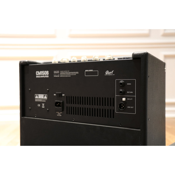 Комбопідсилювач для бас-гітари CORT CM150B