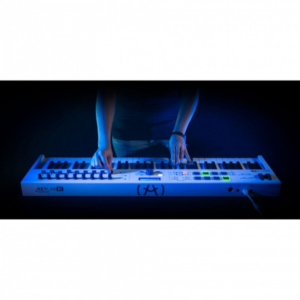 MIDI клавіатура ARTURIA KeyLab Essential 61 (White)