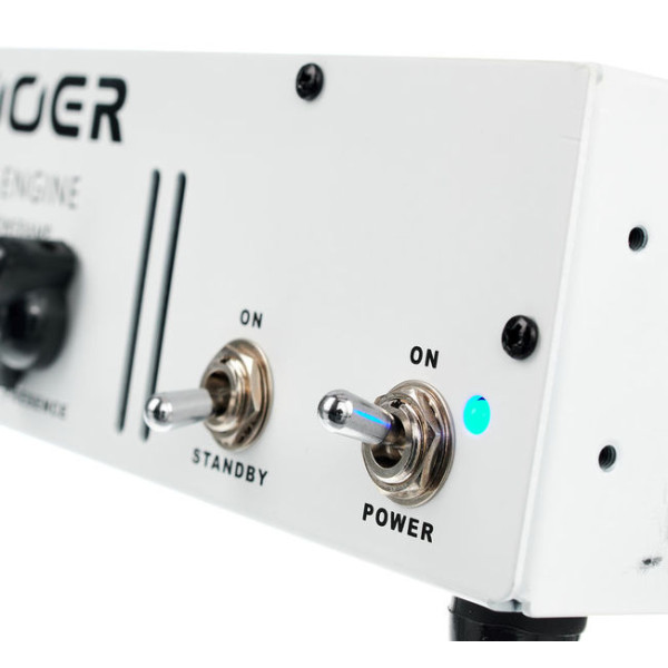 Підсилювач для електрогітари MOOER Tube Engine 20
