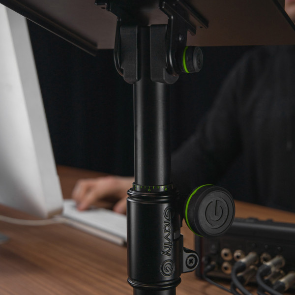 Стійка для студійного монітора GRAVITY SP 3102