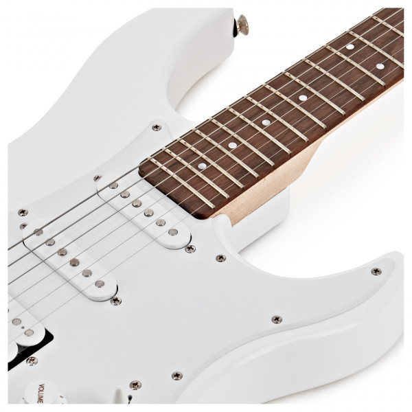 Електрогітара YAMAHA PACIFICA 012 (White)