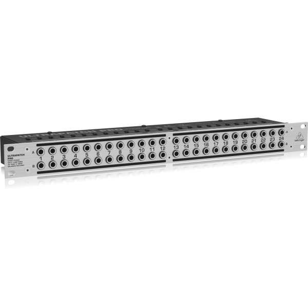 Комутаційна панель BEHRINGER PX3000