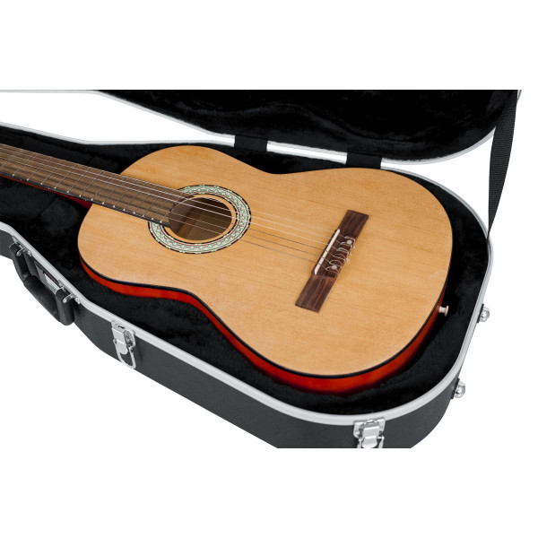 Кейс для класичної гітари GATOR GC-CLASSIC Classical Guitar Case