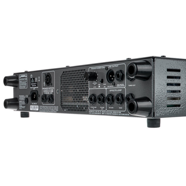Підсилювач для бас-гітари AMPEG SVT-3PRO