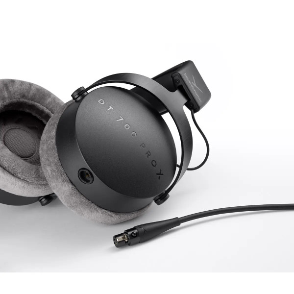 Навушники BEYERDYNAMIC DT 700 Pro X
