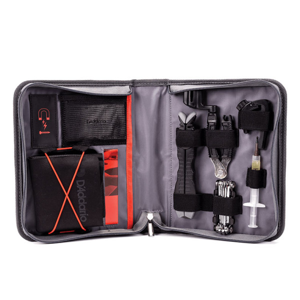 Набір засобів по догляду за гітарою D'ADDARIO PW-EGMK-01 Guitar Maintenance Kit