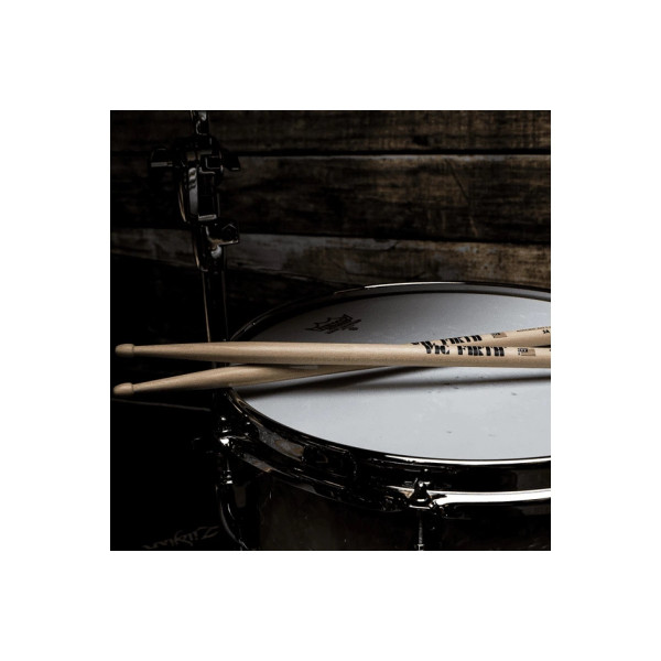 Барабанні палички VIC FIRTH 5A American Classic Hickory