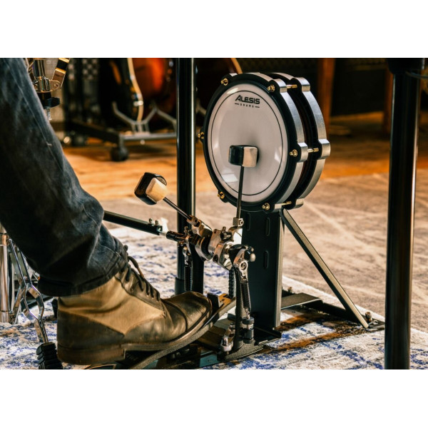 Електронна ударна установка ALESIS Strata Core
