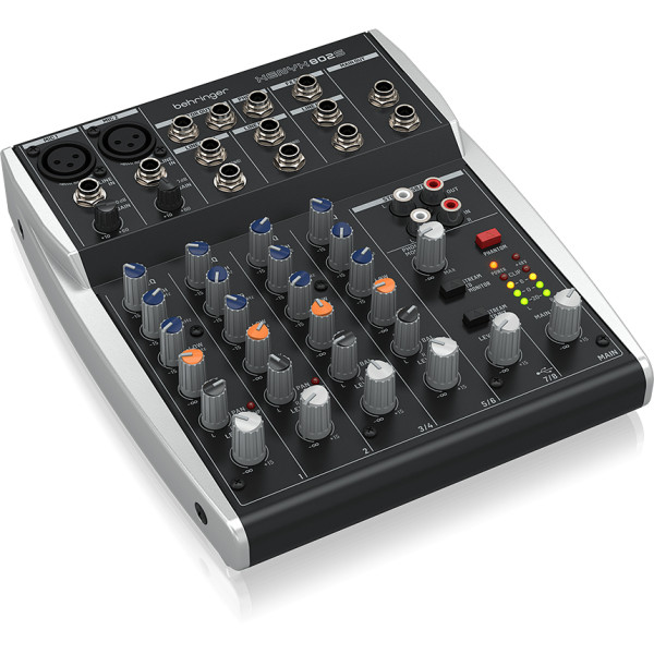 Мікшерний пульт BEHRINGER XENYX 802S