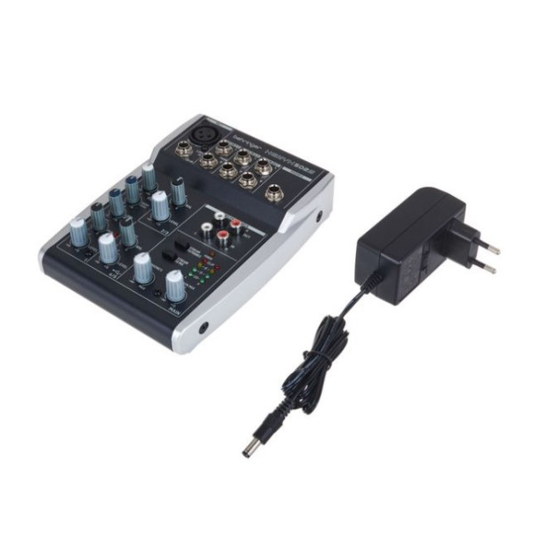 Мікшерний пульт BEHRINGER XENYX 502S