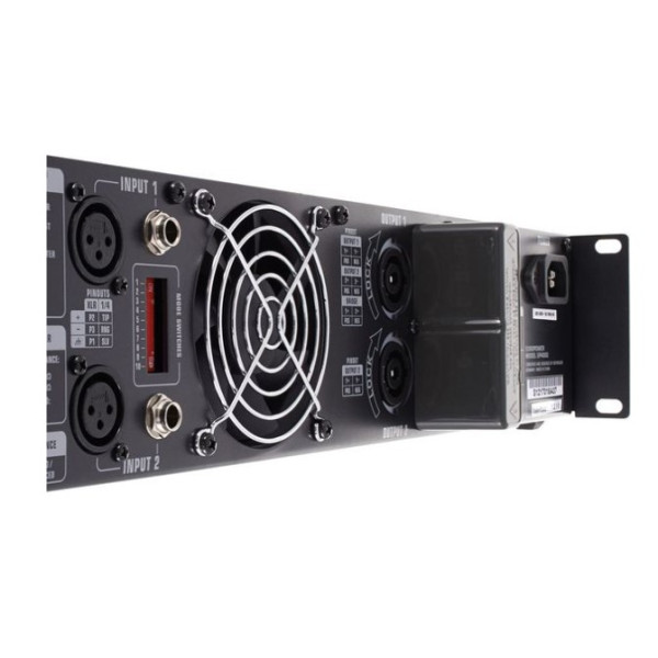 Підсилювач потужності BEHRINGER EP4000