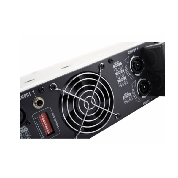 Підсилювач потужності BEHRINGER EP4000