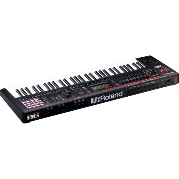 Синтезатор ROLAND FANTOM-06